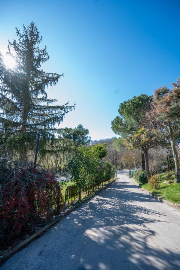 Agriturismo Caperroni Pescopagano Εξωτερικό φωτογραφία