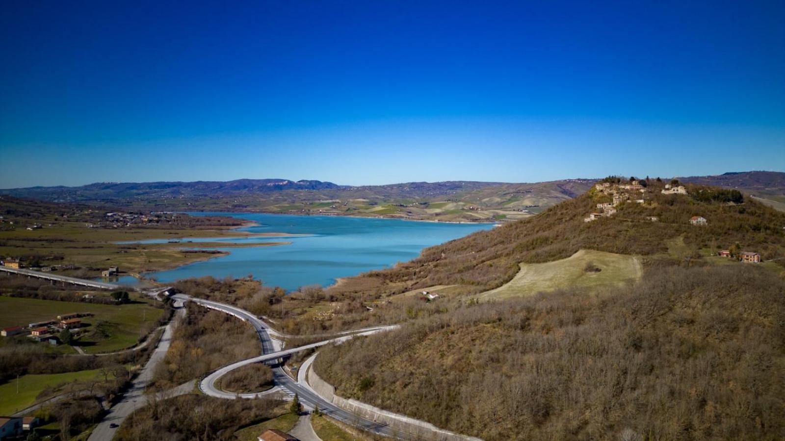 Agriturismo Caperroni Pescopagano Εξωτερικό φωτογραφία